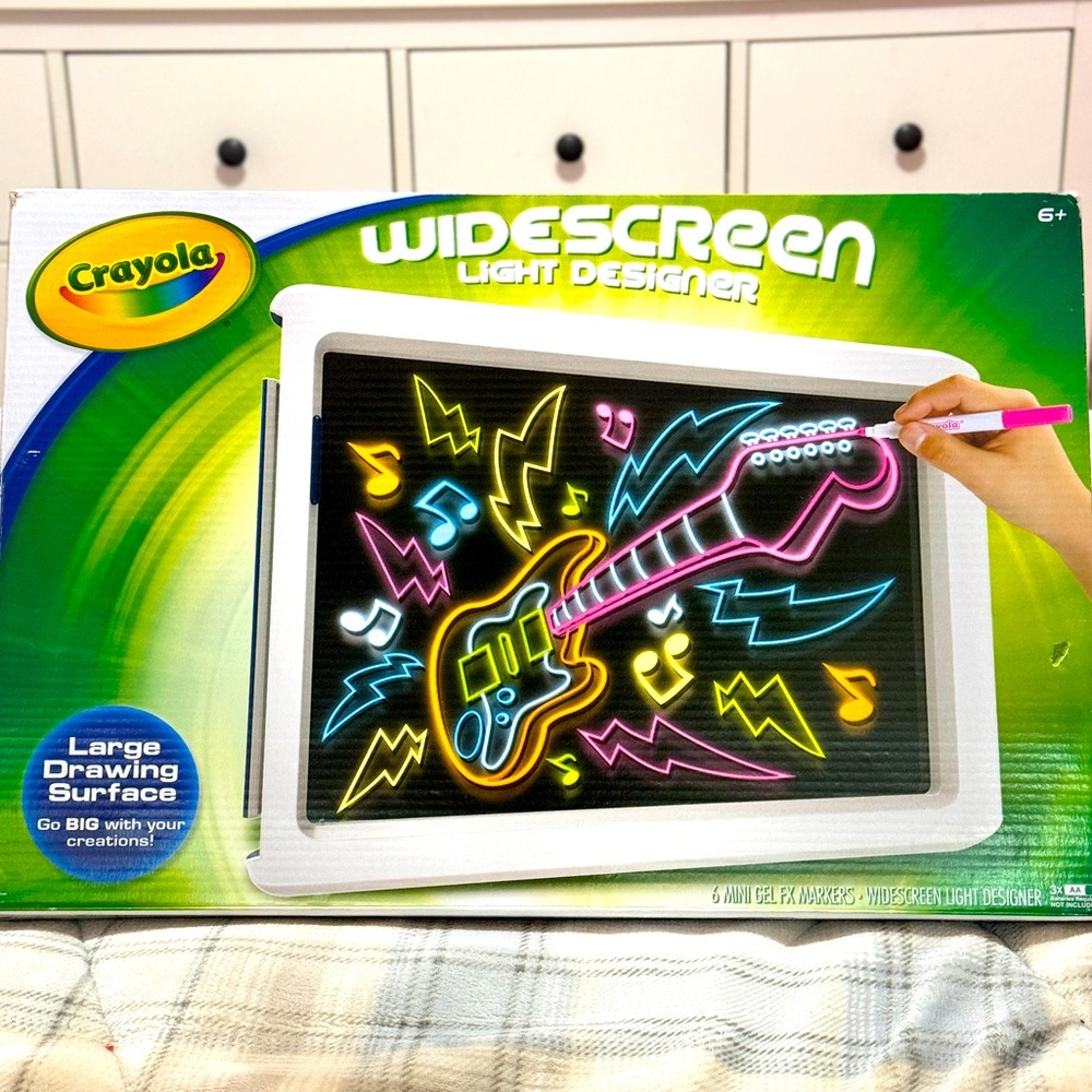 Widescreen Light Designer